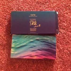 New with tag‘s Tarte Palette